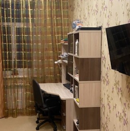 Продажа 3-комн квартиры на вторичном рынке Смольный пр-кт,  д. 17 с1