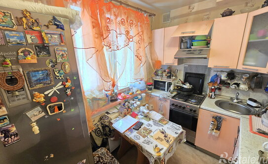 Продажа 3-комн квартиры на вторичном рынке район Большая Волга, улица Правды,  д. 21А