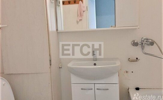 Аренда 1-комн квартиры на вторичном рынке улица Дмитриевского,  д. 23