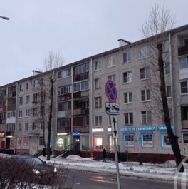 Продажа 2-комн квартиры на вторичном рынке Пулковская ул,  д. 19