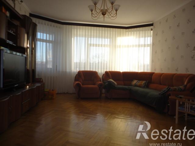 Продажа 6-комн квартиры на вторичном рынке Конюшенная ул, Пушкин г ,  д. 23