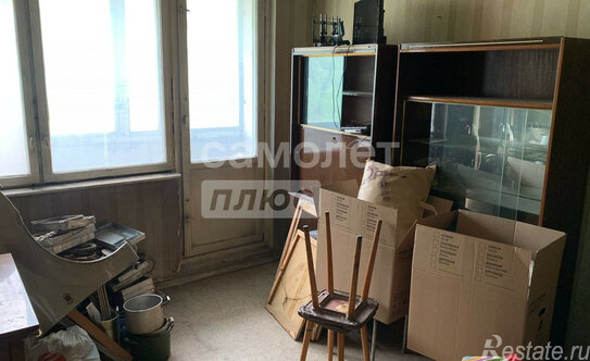 Продажа 2-комн квартиры на вторичном рынке Ореховый б-р,  д. 25