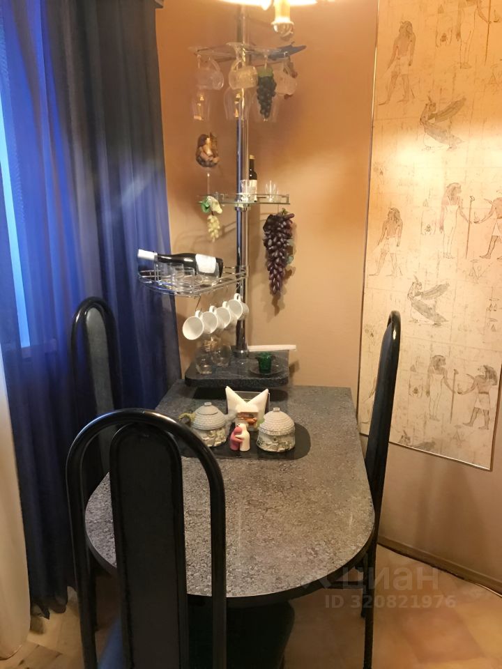 Продажа 3-комн квартиры на вторичном рынке Чертановская улица, 3К2