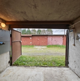 Продажа гаража Рощинская улица,  д. 23 литЕ