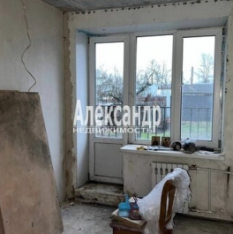 Продажа 2-комн квартиры на вторичном рынке Лаголово, Советская улица,  д. 8