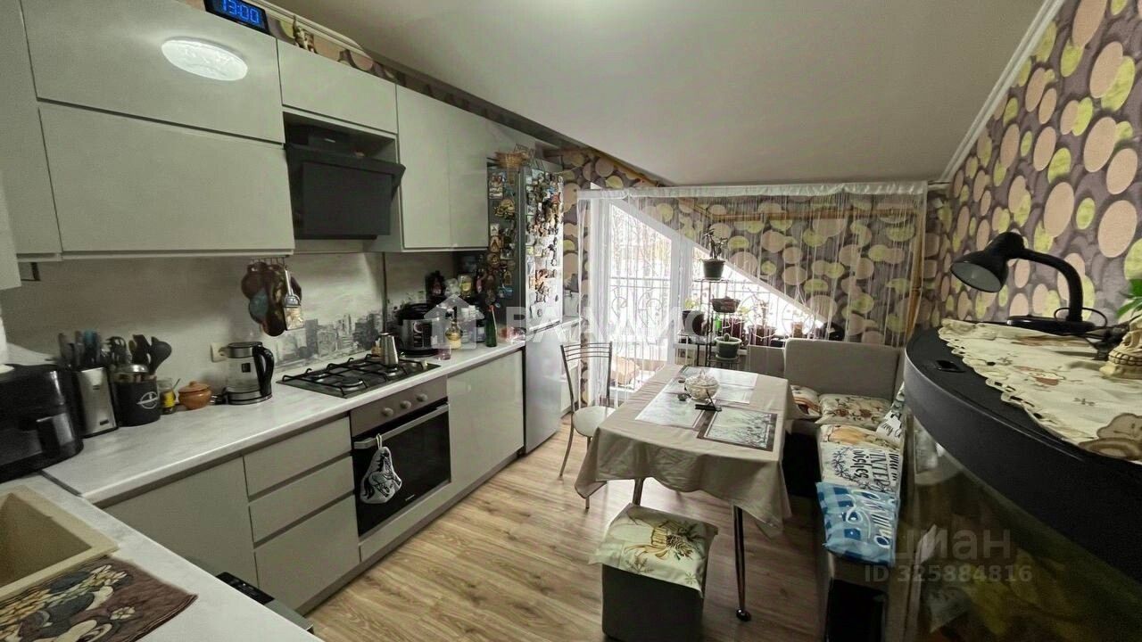 Продажа 3-комн квартиры на вторичном рынке Дмитров, Рогачевская улица, 45