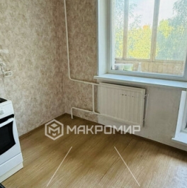 Продажа 1-комн квартиры на вторичном рынке Пятилеток пр-кт,  д. 5