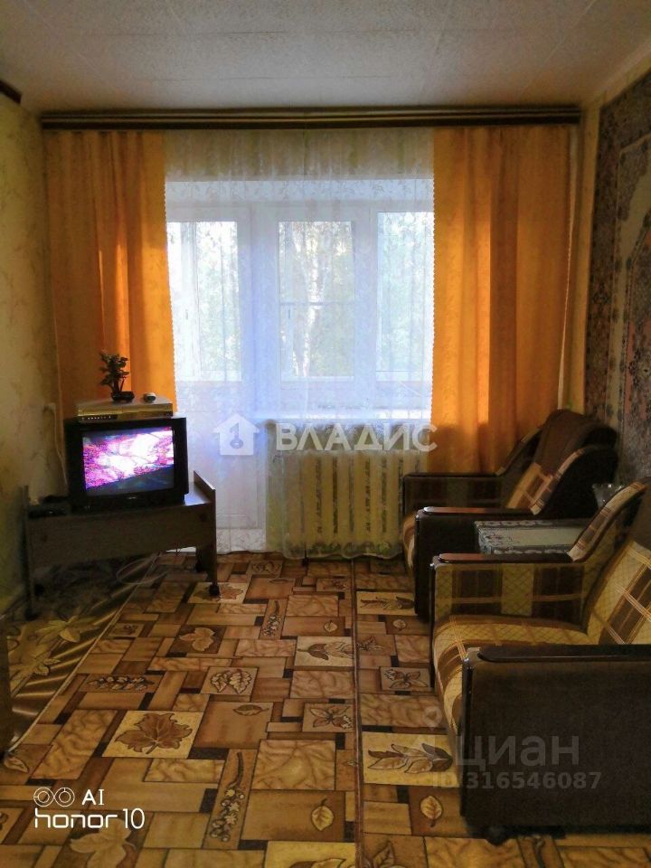 Продажа 2-комн квартиры на вторичном рынке Центральный мкр, улица Колина,  д. 9