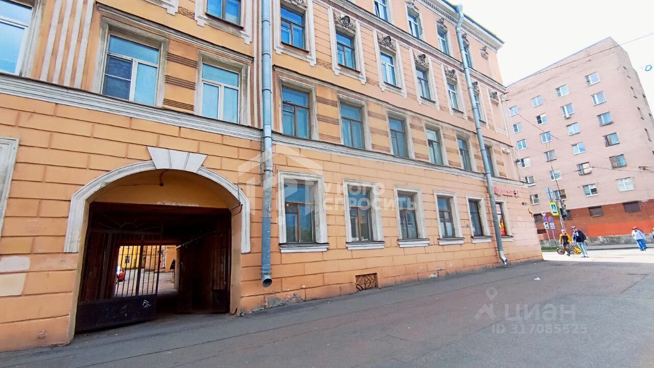 Продажа 2-комн квартиры на вторичном рынке набережная Обводного Канала, 42