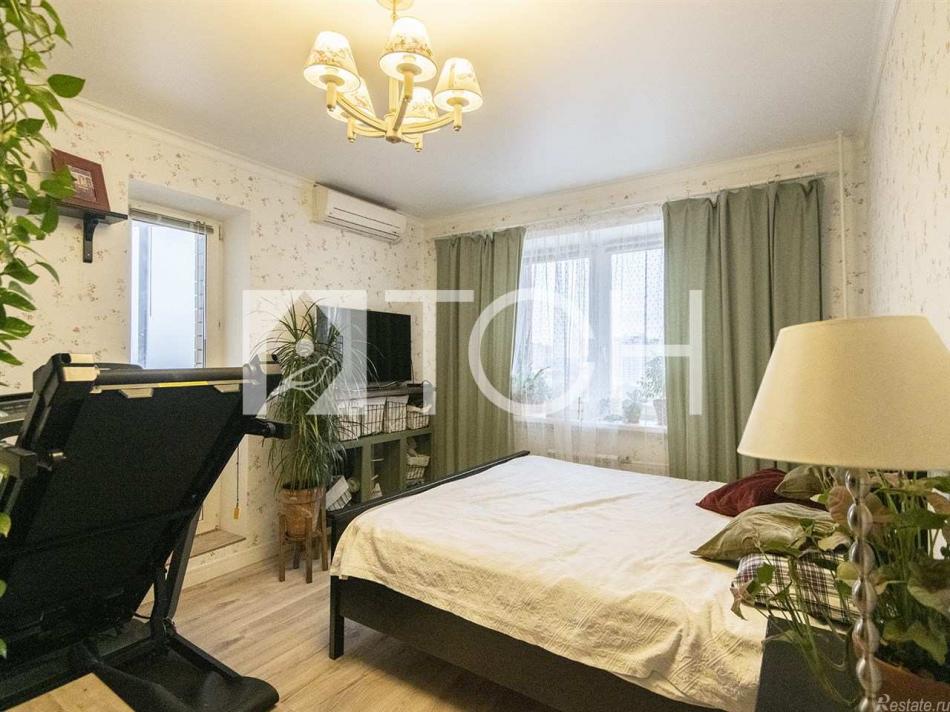 Продажа 2-комн квартиры на вторичном рынке Королев, Фрунзе ул, 1б