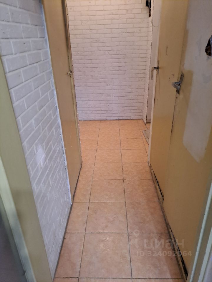 Продажа 2-комн квартиры на вторичном рынке Серебристый бульвар, 5К1