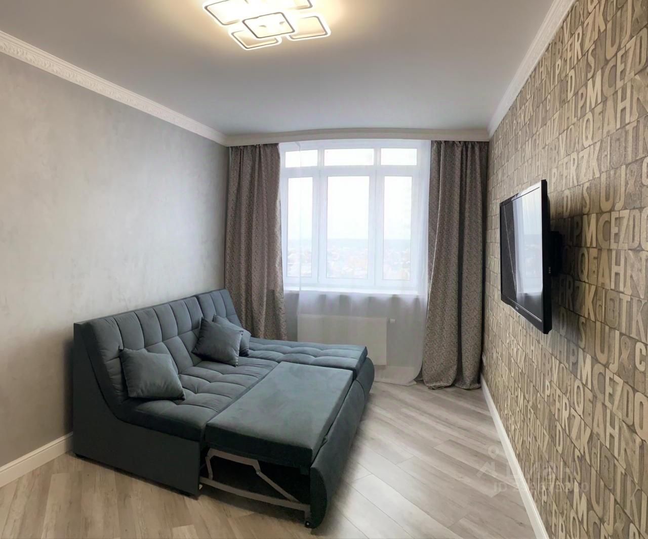 Аренда 1-комн квартиры на вторичном рынке Центральный мкр, улица Кирова, 17к1