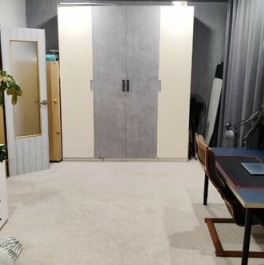 Продажа 2-комн квартиры на вторичном рынке улица Адмирала Лазарева,  д. 54 к1