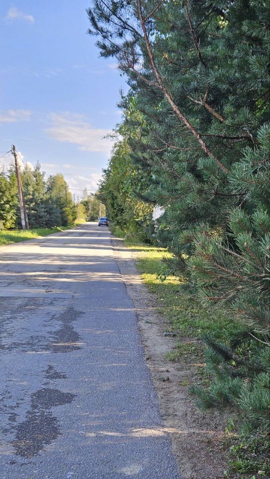 Продажа земли д. Вяхтелево, улица Коммунарская, 3