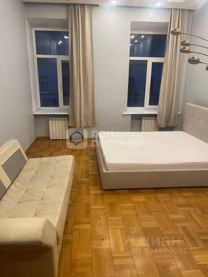 Продажа 2-комн квартиры на вторичном рынке 12-я Красноармейская улица, 12