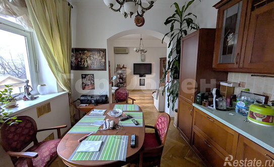 Продажа 4-комн квартиры на вторичном рынке ул Пятницкая,  д. 59/19,  к. 5