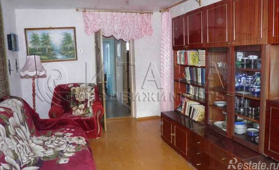 Продажа 3-комн квартиры на вторичном рынке Подпорожье, пр-кт Ленина,  д. 24