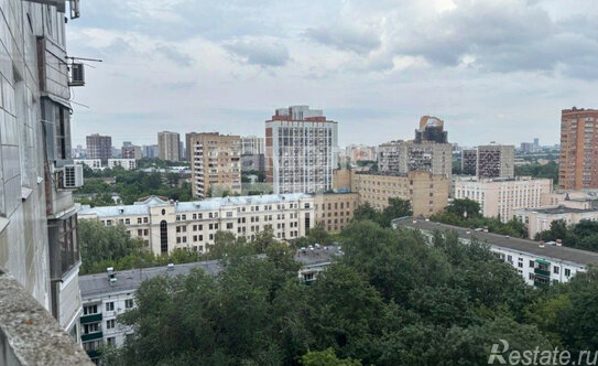 Продажа 2-комн квартиры на вторичном рынке бульвар Матроса Железняка,  д. 30 к2