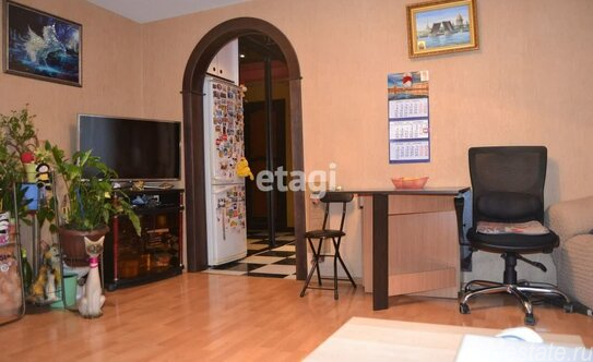 Продажа 3-комн квартиры на вторичном рынке ул Пражская,  д. 3