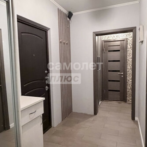 2-комн квартира улица Генерала Кузнецова,  д. 14 к1