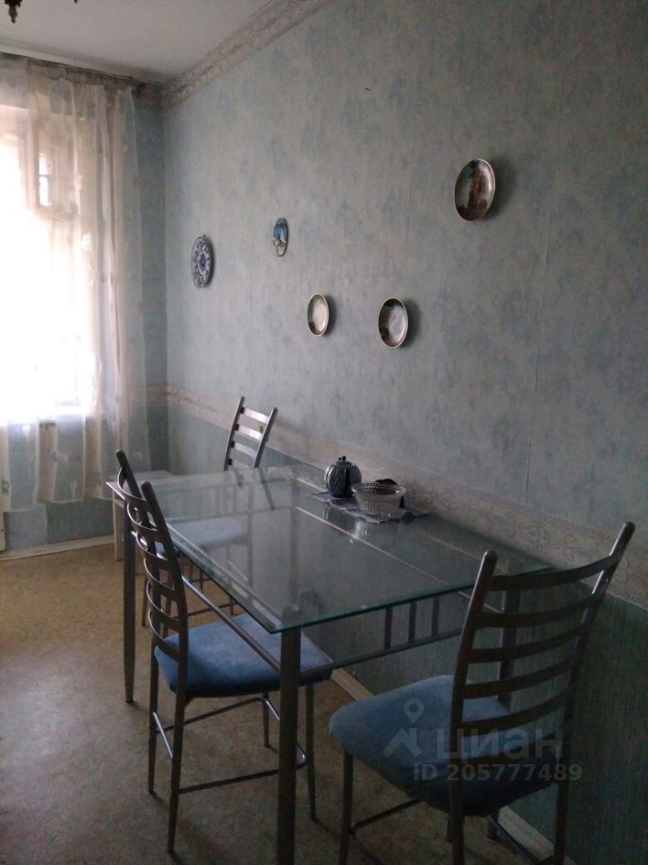 Аренда 1-комн квартиры на вторичном рынке Светлановский проспект, 81/21