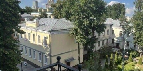 3-комн квартира Малый Козловский переулок, 10