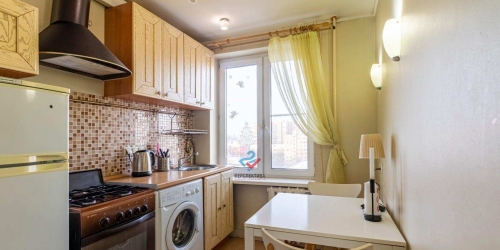 1-комн квартира улица Константина Симонова, 7