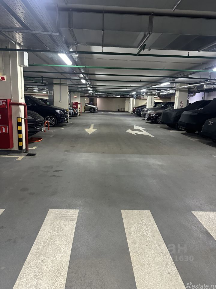 Продажа гаража 1-й Смоленский переулок,  д. 19-21