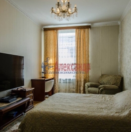 Продажа 3-комн квартиры на вторичном рынке Карташихина ул. ,  д. 10/97