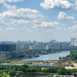 Продажа 4-комн квартиры на вторичном рынке ул Трофимова,  д. 10