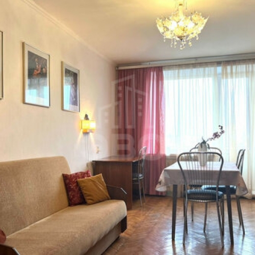 3-комн квартира улица Лёни Голикова,  д. 62