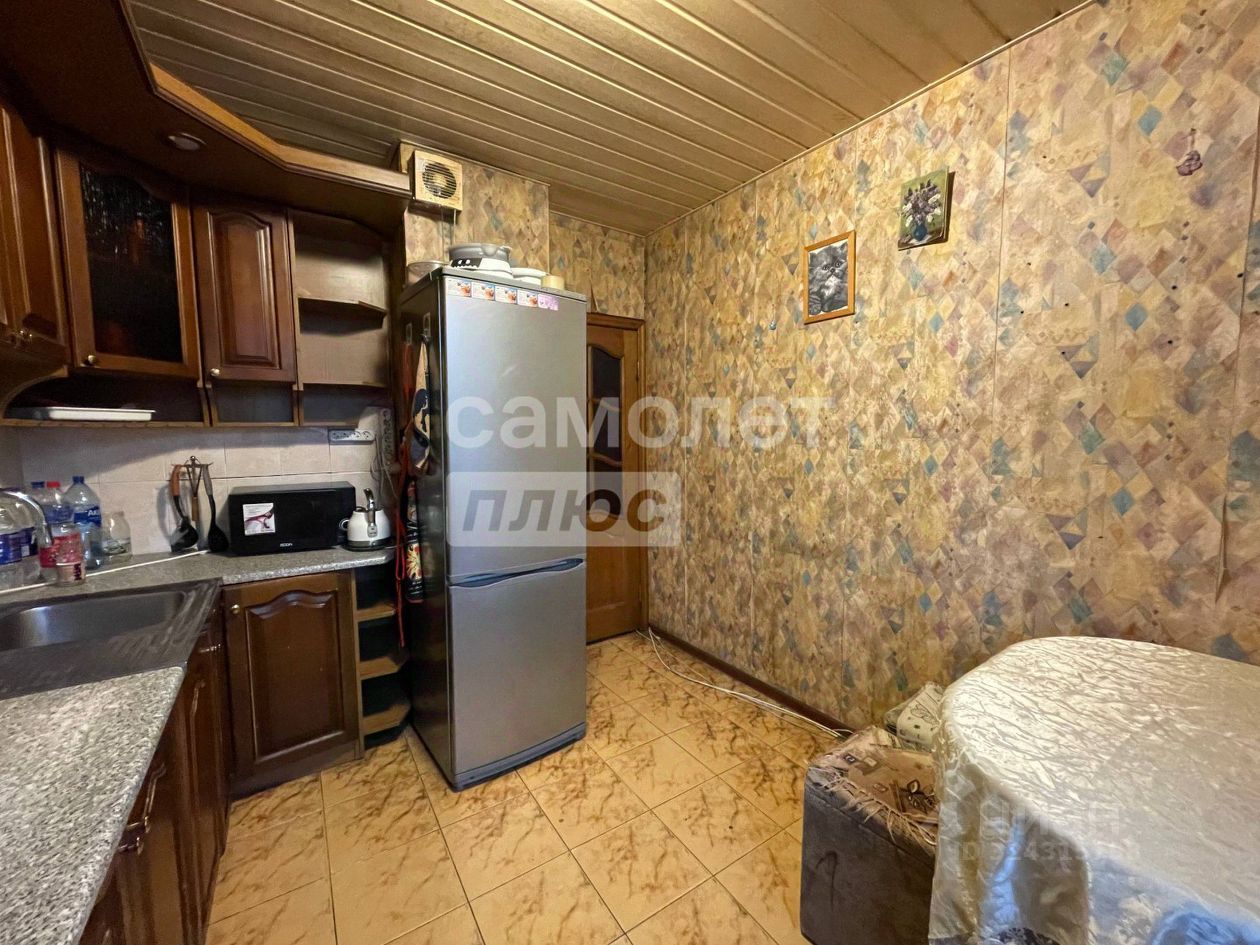 Продажа 2-комн квартиры на вторичном рынке Клинская улица, 4К1