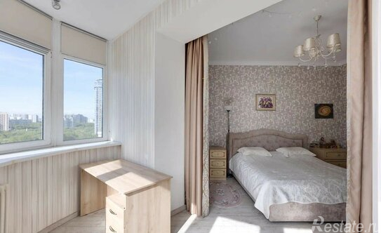 Продажа 4-комн квартиры на вторичном рынке ул Староволынская,  д. 12,  к. 4