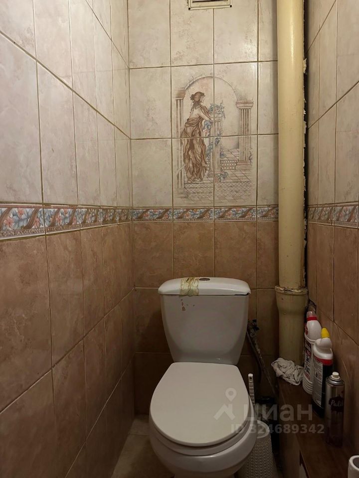 Продажа 2-комн квартиры на вторичном рынке Чехов, улица Чехова, 2
