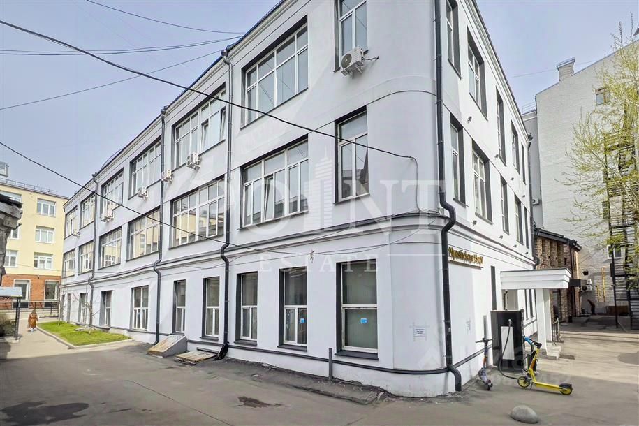 Продажа 2-комн квартиры на вторичном рынке Мясницкая улица, 13С10