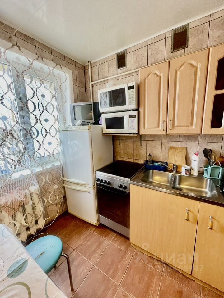 Продажа 4-комн квартиры на вторичном рынке пос. Кондратьево,  д. 4