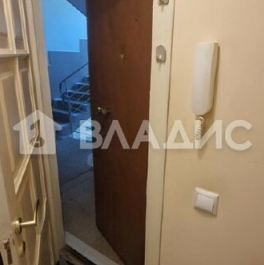 Продажа 1-комн квартиры на вторичном рынке Ореховый б-р,  д. 39,  к. 2
