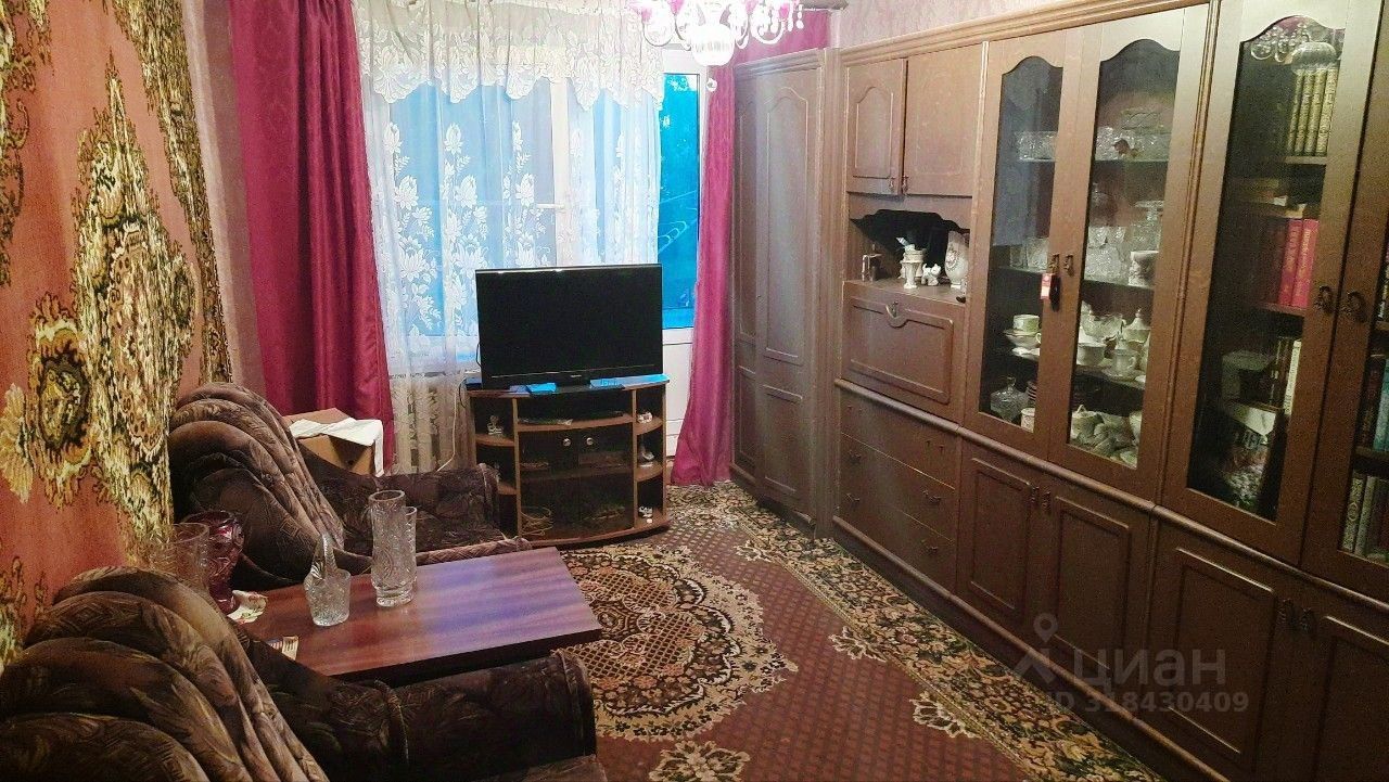 Продажа 2-комн квартиры на вторичном рынке с. Невское, 61