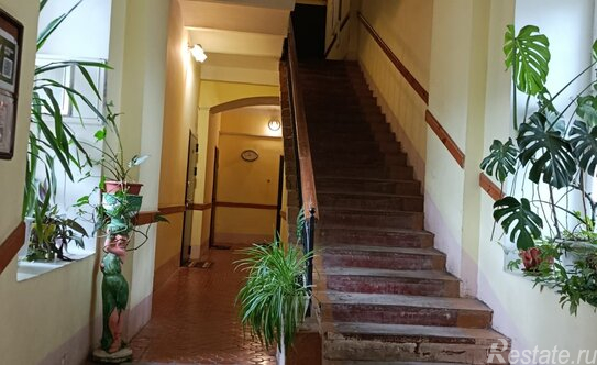 Продажа 2-комн квартиры на вторичном рынке Подольск, Сосновая улица,  д. 10А