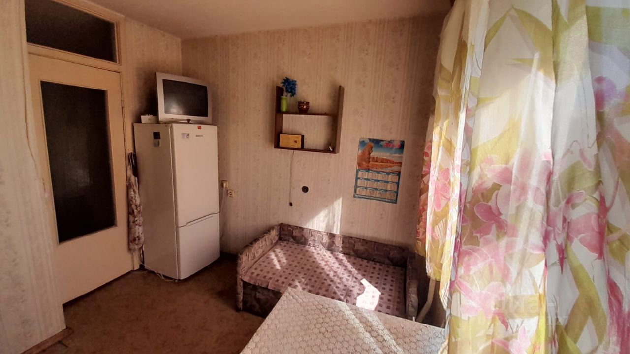 Продажа 2-комн квартиры на вторичном рынке улица Тельмана, 50К3