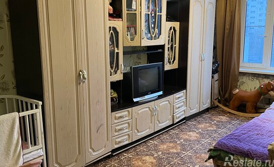 Продажа 1-комн квартиры на вторичном рынке Заречье, улица Декабристов,  д. 10