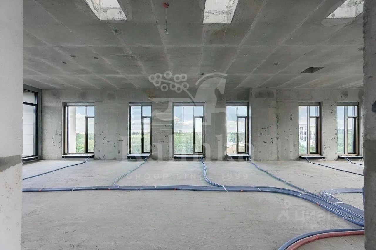 Продажа 6-комн квартиры на вторичном рынке Мосфильмовская улица, 1к3