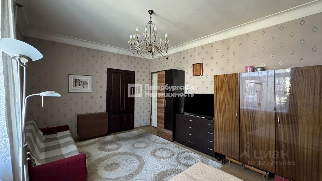 Продажа 3-комн квартиры на вторичном рынке улица Ткачей, 10