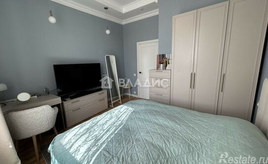 Продажа 4-комн квартиры на вторичном рынке Русаковская улица