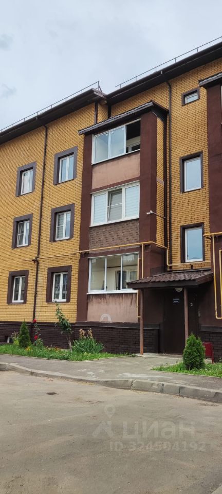 Продажа 3-комн квартиры на вторичном рынке Дмитров, Луговая улица, 14