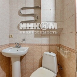 Продажа 1-комн квартиры на вторичном рынке ул Мельникова,  д. 27