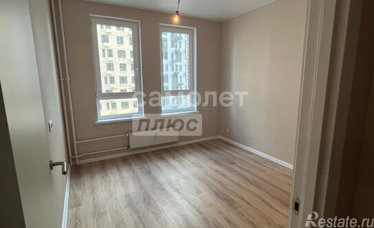 Продажа 1-комн квартиры на вторичном рынке Коробово, улица Авиаторов,  д. 7