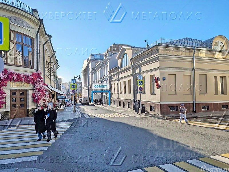 Продажа торгового помещения Бронная Б. ул,  д. 25 с3