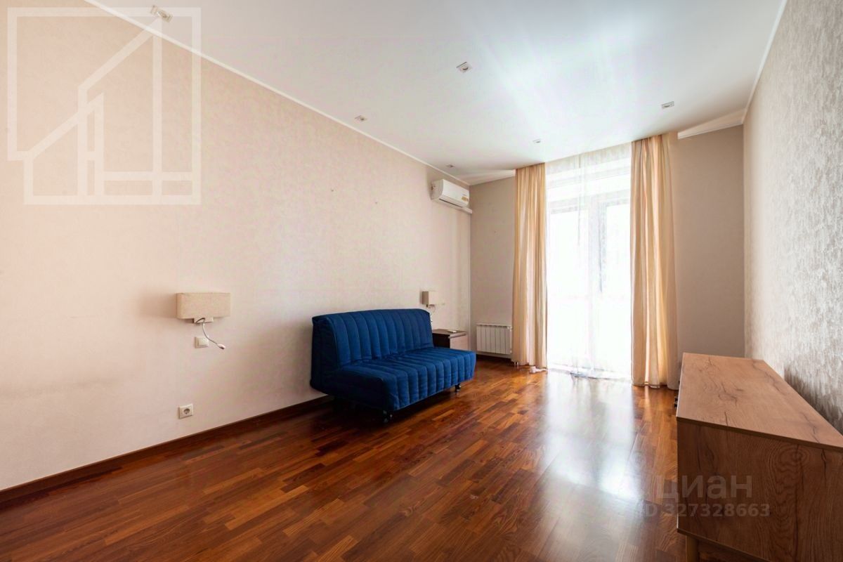 Аренда 4-комн квартиры на вторичном рынке Ружейный переулок, 3