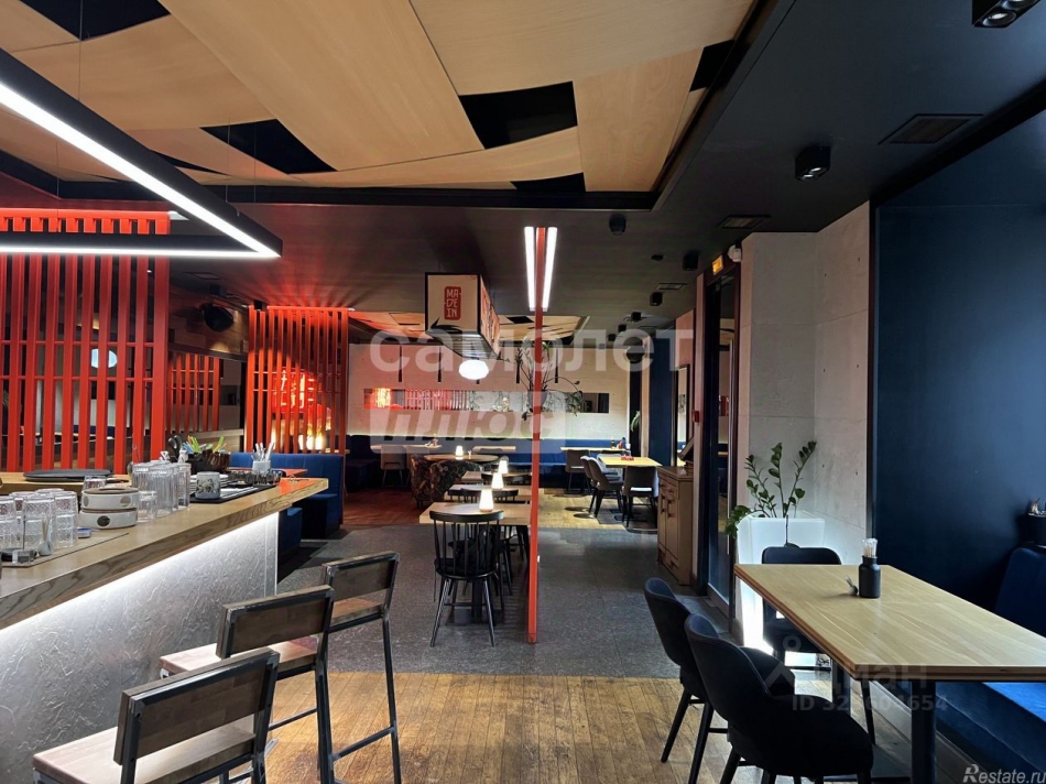 Продажа торгового помещения ул Школьная,  д. 14